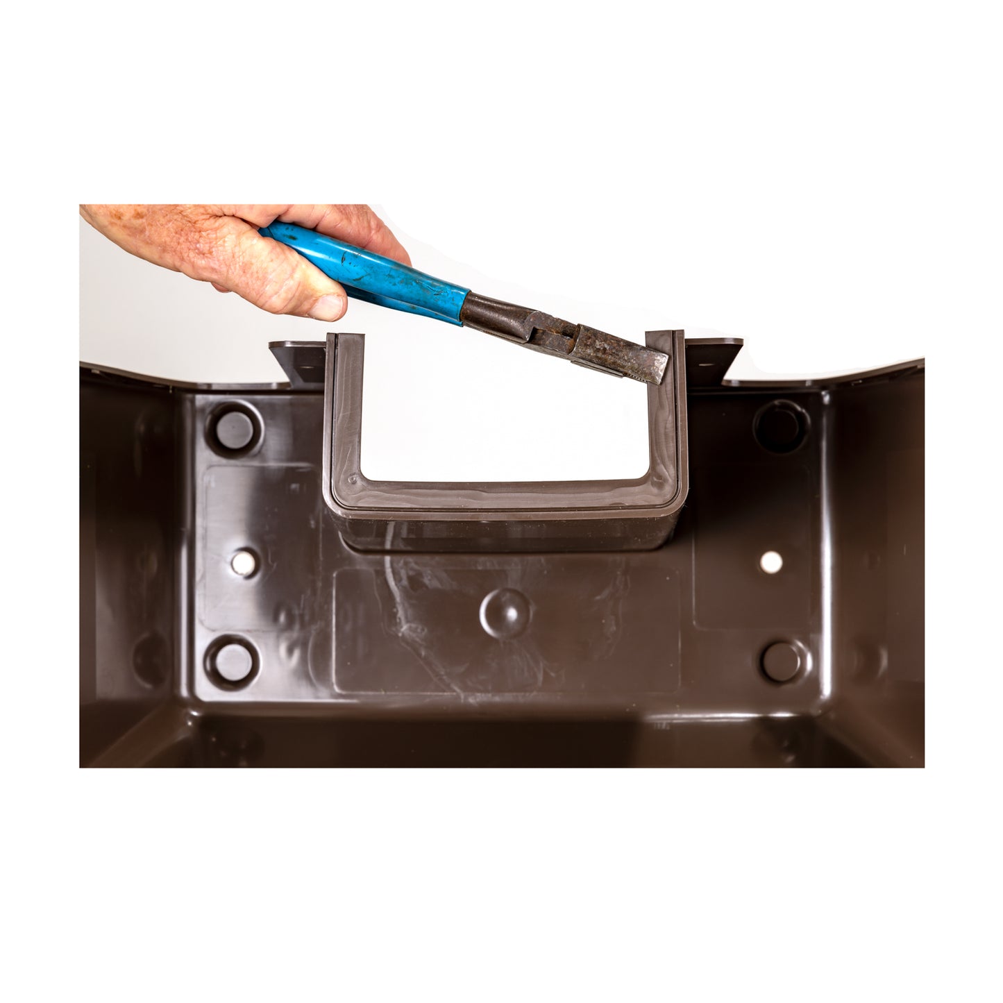 Brown Tearout Feature for Adjustable Fit