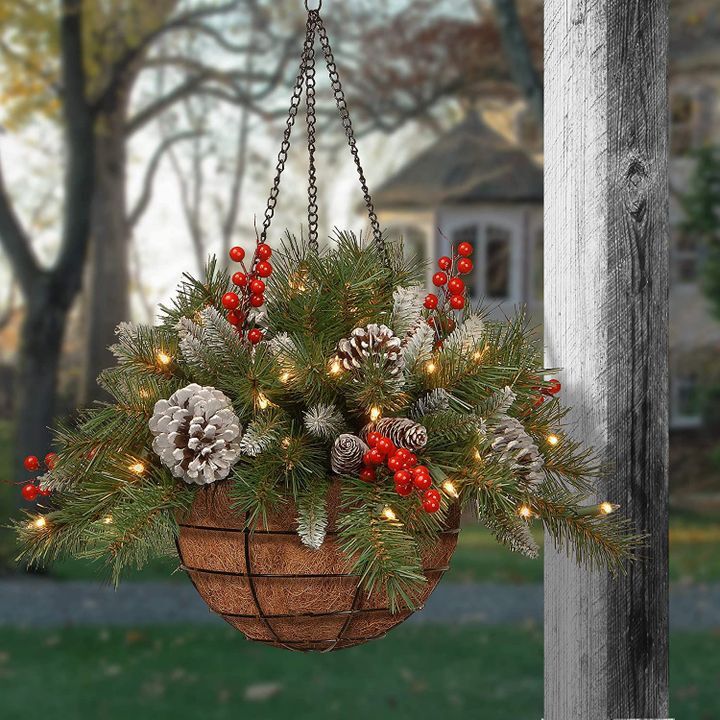 54a156fdf34b605dcc0c461be6cf4b93 Pre-Lit Christmas Hanging Basket