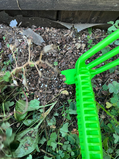 SnapPot Multitool for Gardens and Planters | Garden Tool Soil Depth Scale Tool
